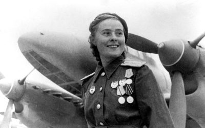 The Story of First Female Fighter Ace