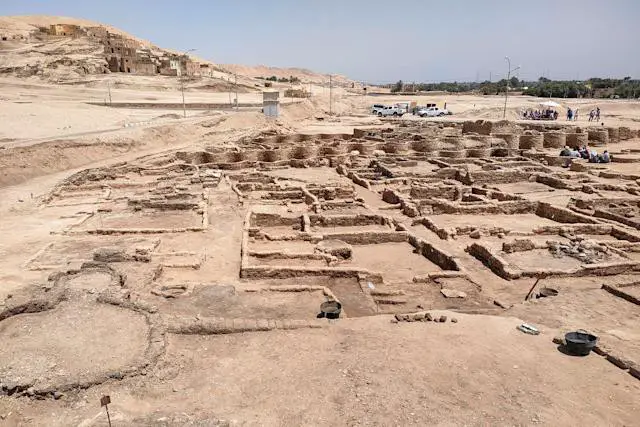 3000-Year-Old City Found Buried Under Sand in Egypt