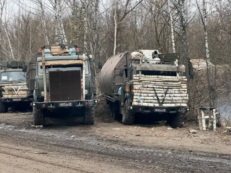 Russian bridging equipment displaying ad hoc armor in Ukraine. Source OSINTtechnical.