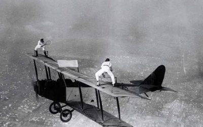 The 1925 Tennis Match Played on the Wings of a Plane